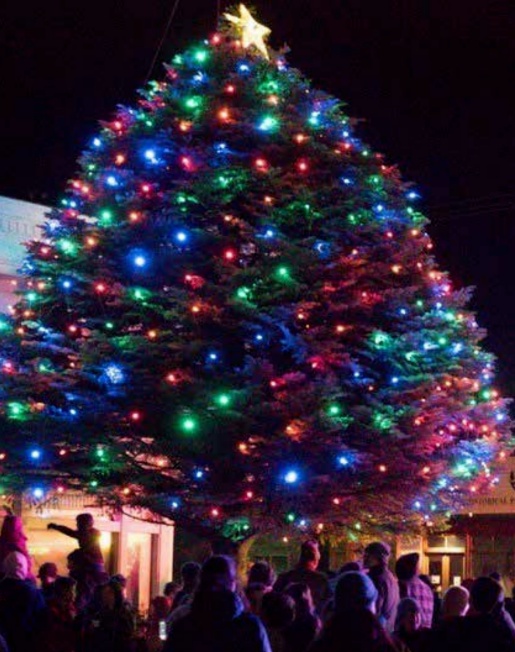 The Christmas season shifted into high gear on December 5 with the annual tree lighting ceremony in downtown Skagway.